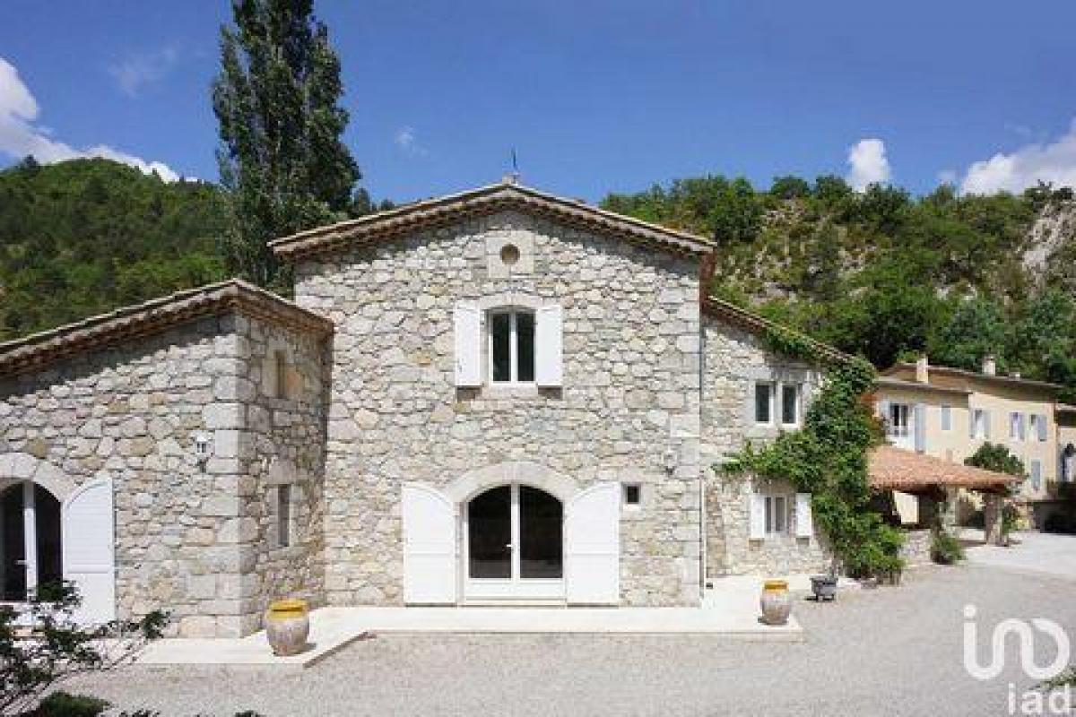 Picture of Home For Sale in Serres, Auvergne, France