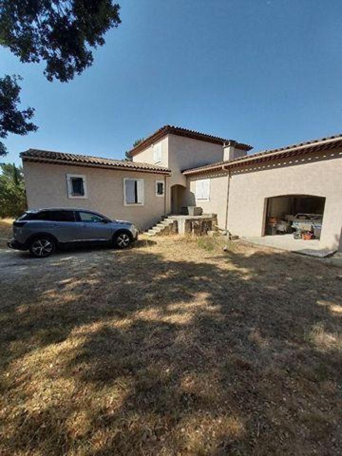 Picture of Home For Sale in Flassans Sur Issole, Provence-Alpes-Cote d'Azur, France