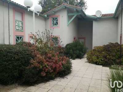 Home For Sale in Biscarrosse, France
