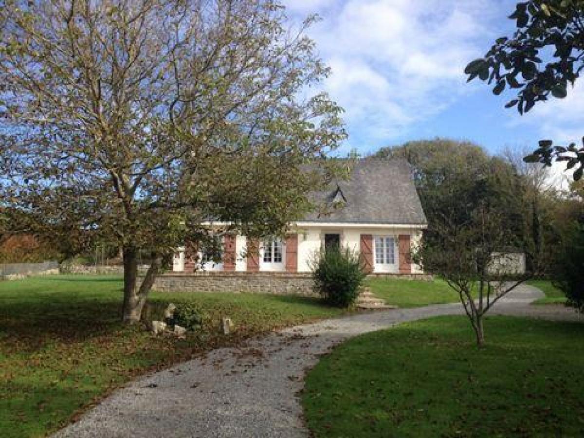 Picture of Home For Sale in Ploemeur, Bretagne, France