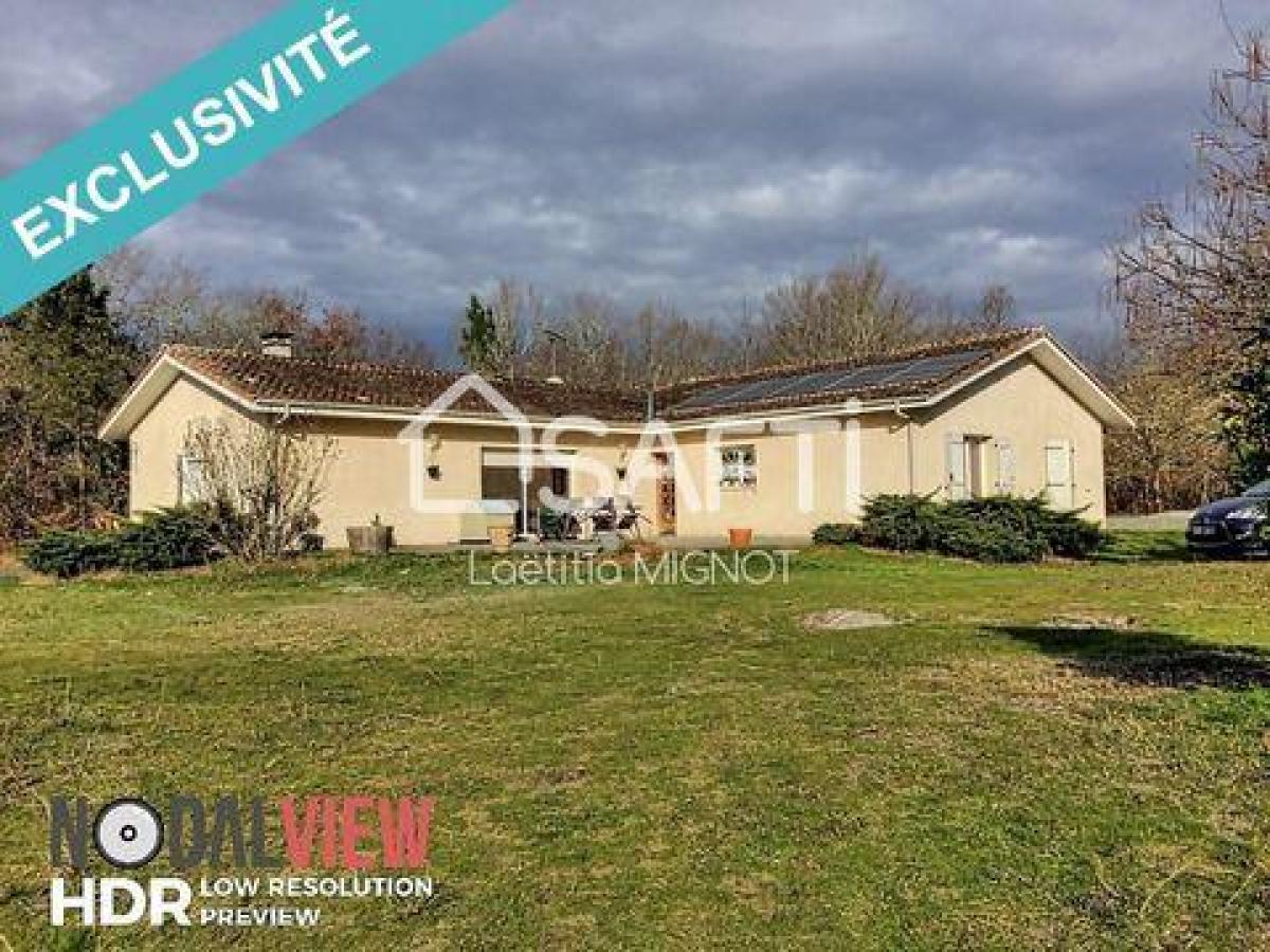 Picture of Home For Sale in Landiras, Aquitaine, France