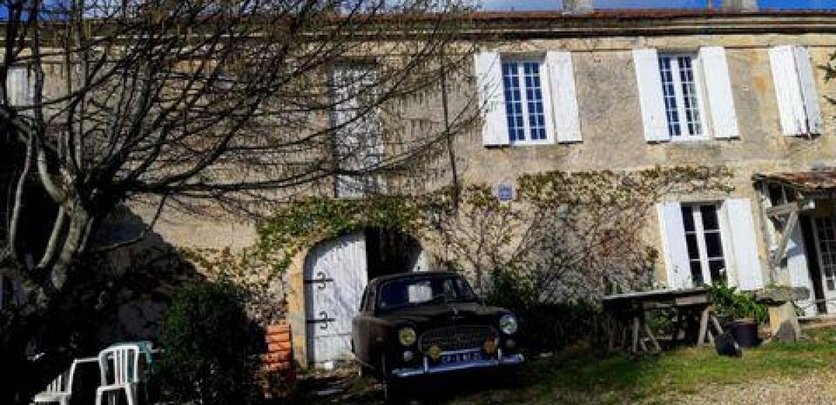 Picture of Farm For Sale in Loupiac, Auvergne, France