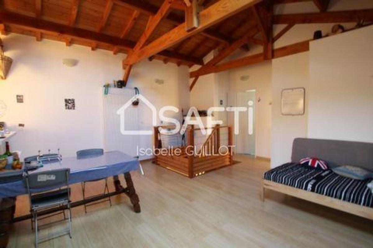 Picture of Home For Sale in Audenge, Aquitaine, France