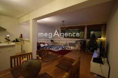Apartment For Sale in Lorient, France