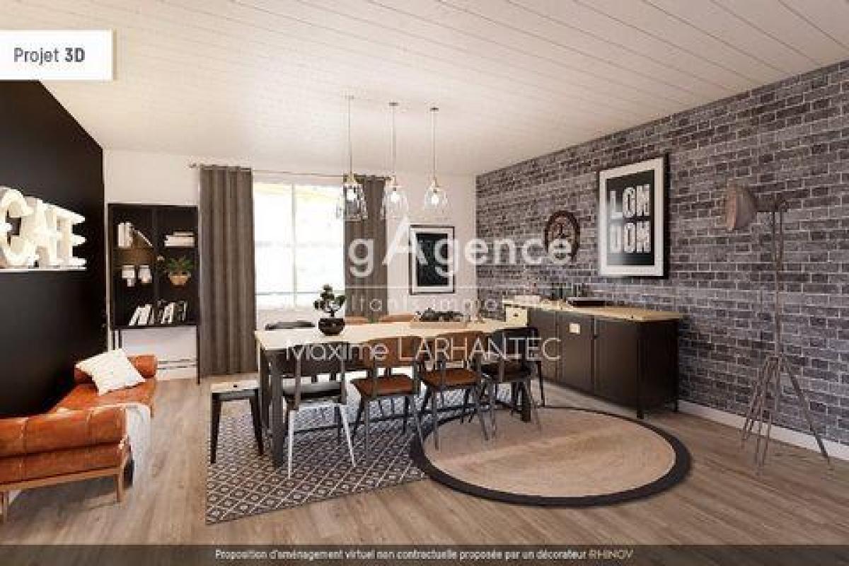 Picture of Apartment For Sale in Vannes, Bretagne, France
