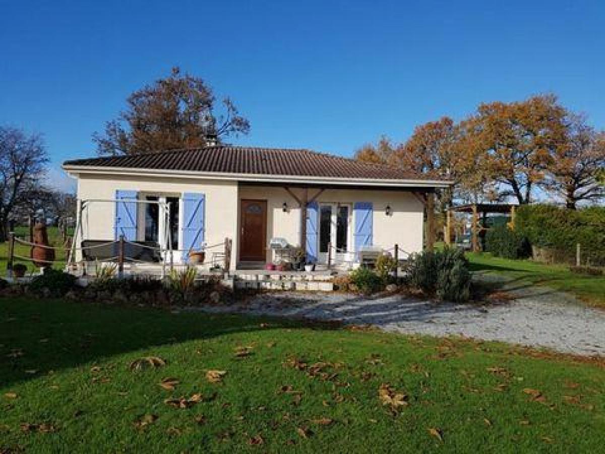 Picture of Home For Sale in Le Dorat, Limousin, France