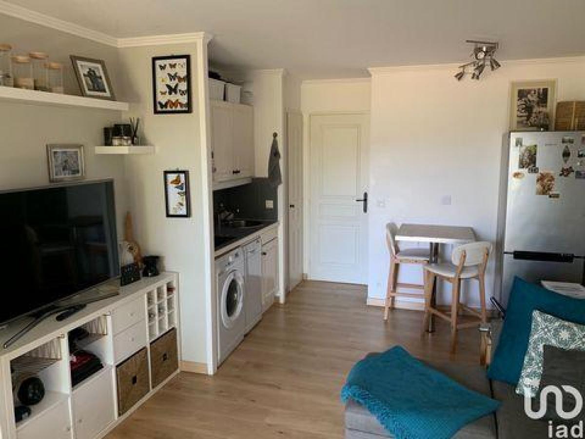 Picture of Condo For Sale in Grimaud, Cote d'Azur, France