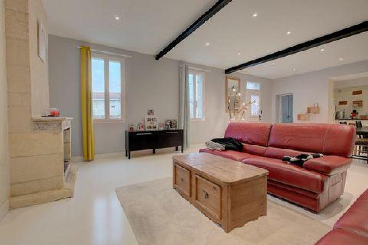 Picture of Home For Sale in Libourne, Aquitaine, France