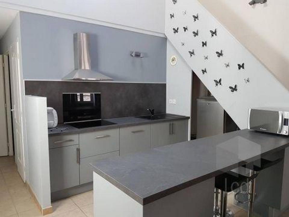 Picture of Apartment For Sale in Montelimar, Rhone Alpes, France