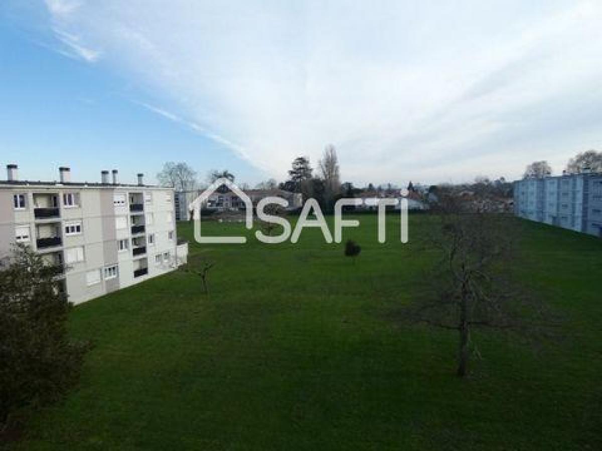 Picture of Apartment For Sale in Libourne, Aquitaine, France