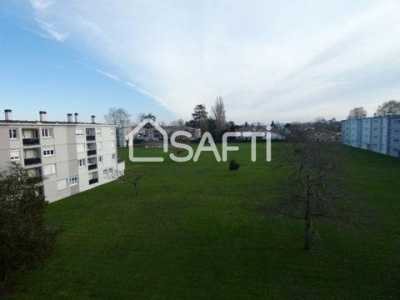 Apartment For Sale in Libourne, France
