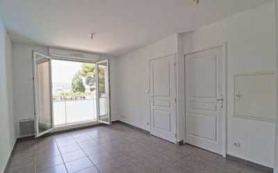 Condo For Sale in La Ciotat, France