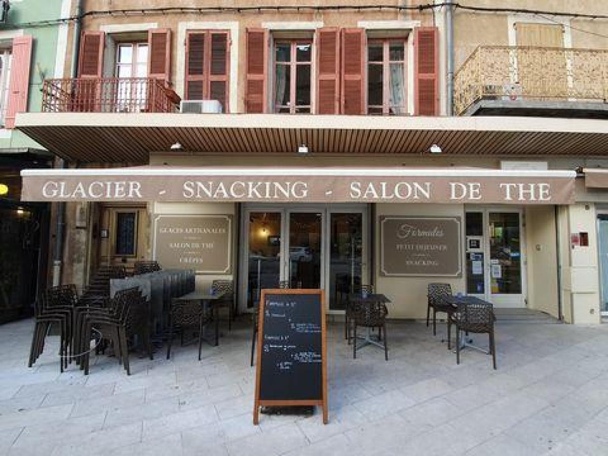 Picture of Office For Sale in Orange, Provence-Alpes-Cote d'Azur, France