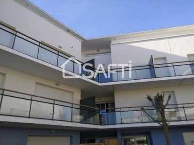 Apartment For Sale in Libourne, France