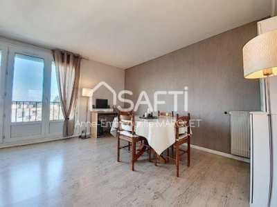 Apartment For Sale in