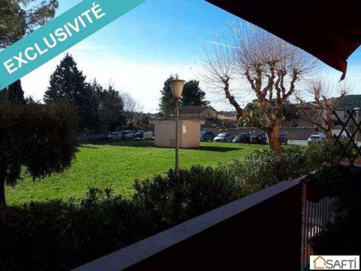 Picture of Apartment For Sale in Draguignan, Provence-Alpes-Cote d'Azur, France