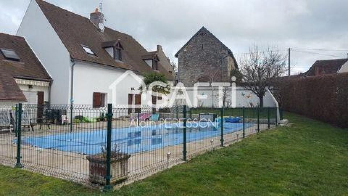 Picture of Condo For Sale in Autun, Bourgogne, France