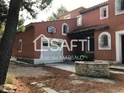 Home For Sale in Cavaillon, France