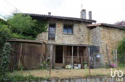 Home For Sale in Champagne Mouton, France