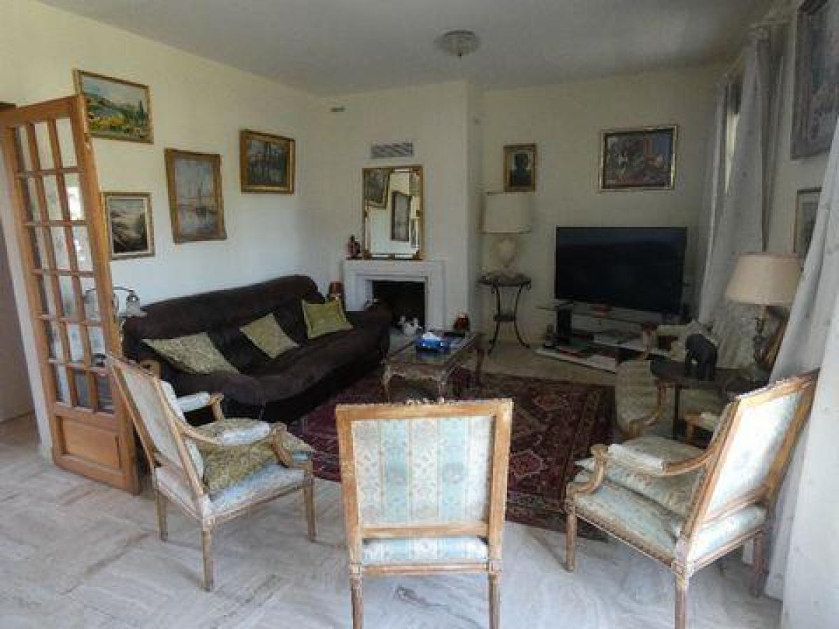 Picture of Home For Sale in Loches, Centre, France