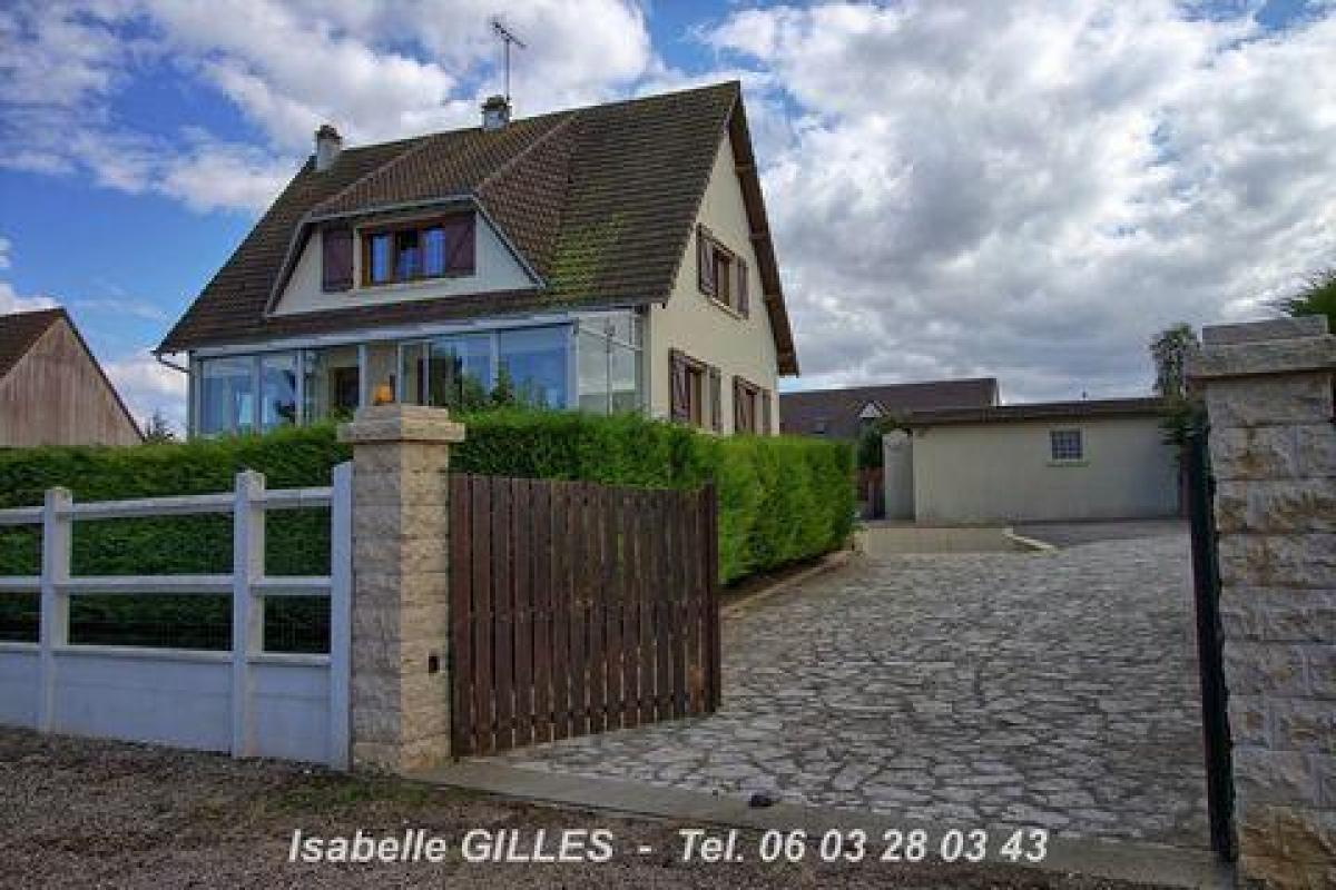 Picture of Home For Sale in Courseulles Sur Mer, Calvados, France