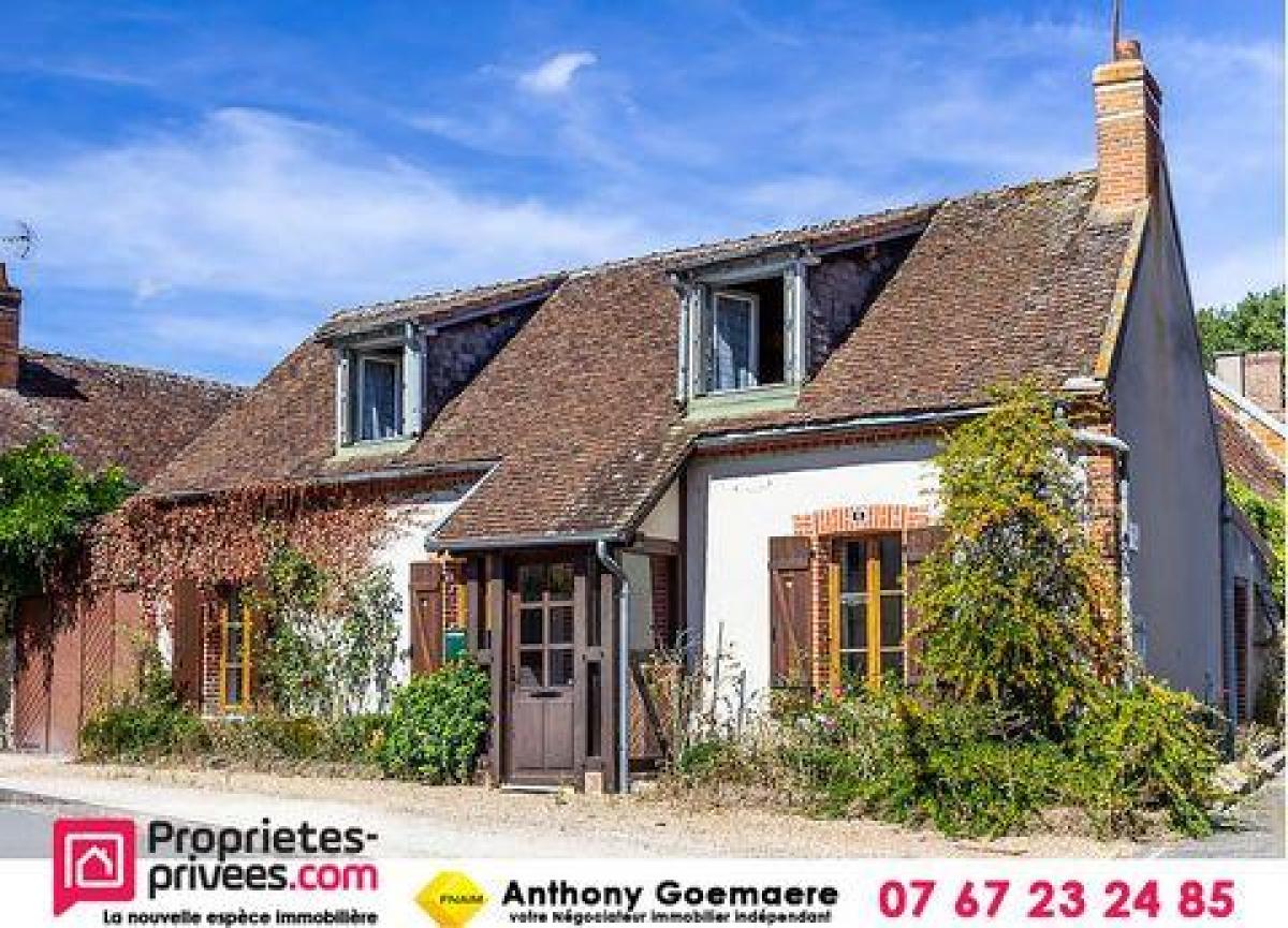 Picture of Home For Sale in Langon, Centre, France