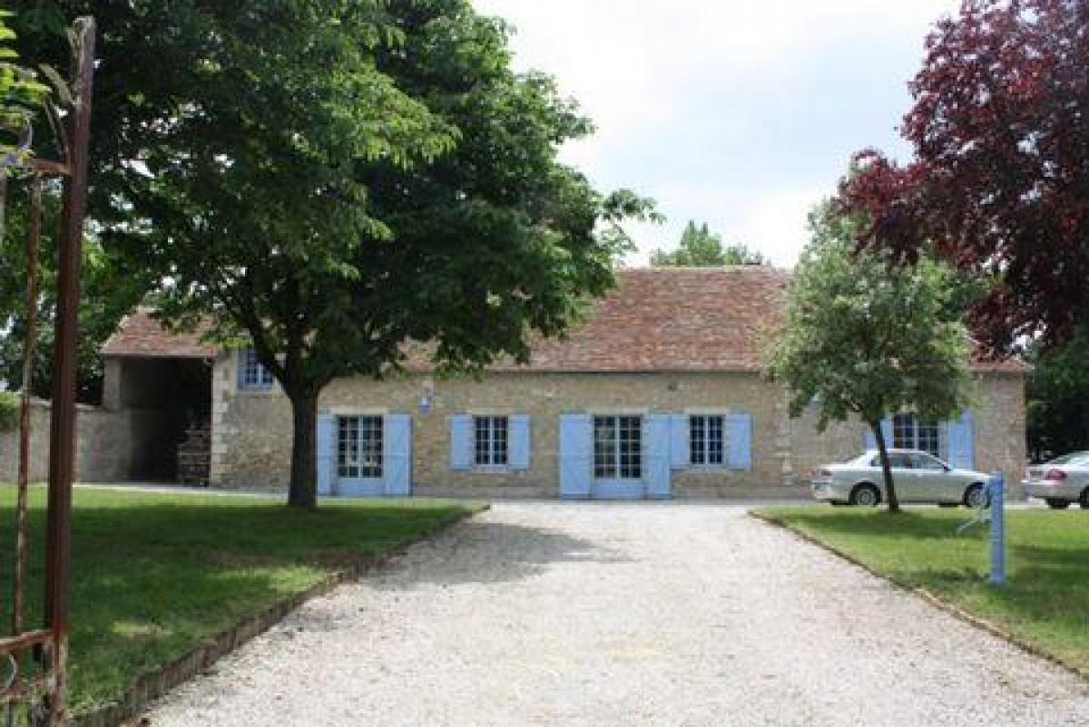 Picture of Home For Sale in Grandchamp, Centre, France