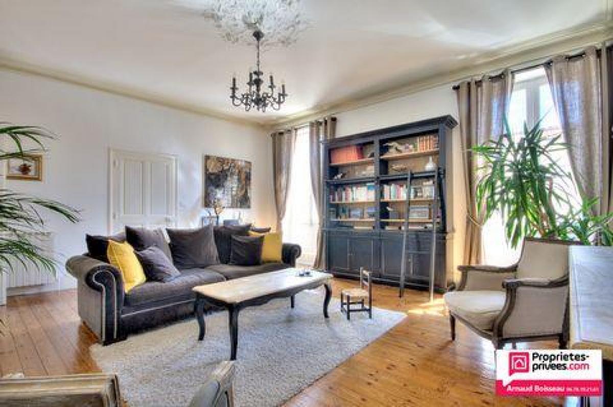 Picture of Home For Sale in Les Essarts, Centre, France