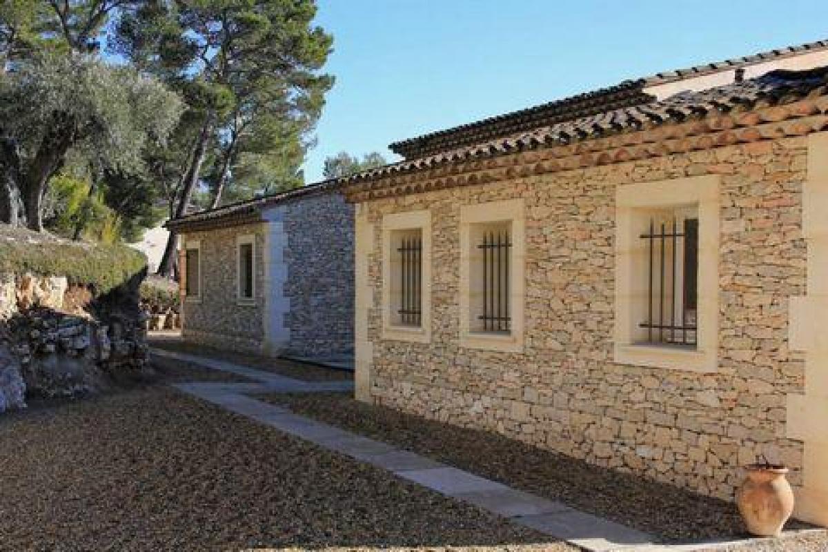 Picture of Home For Sale in Le Tholonet, Provence-Alpes-Cote d'Azur, France