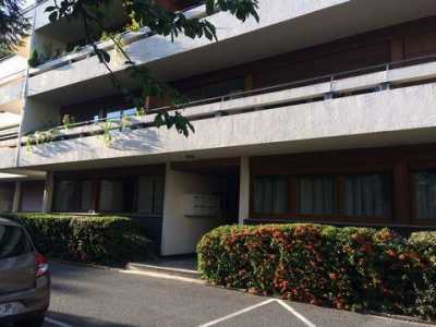 Condo For Sale in Chamalieres, France
