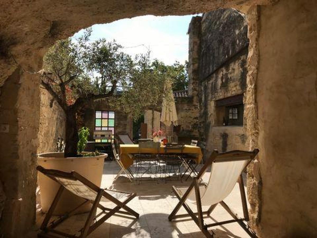 Picture of Home For Sale in Uzes, Languedoc Roussillon, France