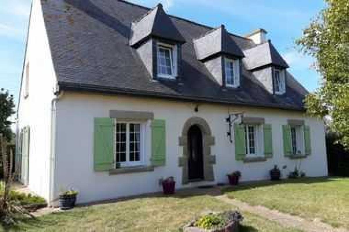 Picture of Home For Sale in Yffiniac, Bretagne, France