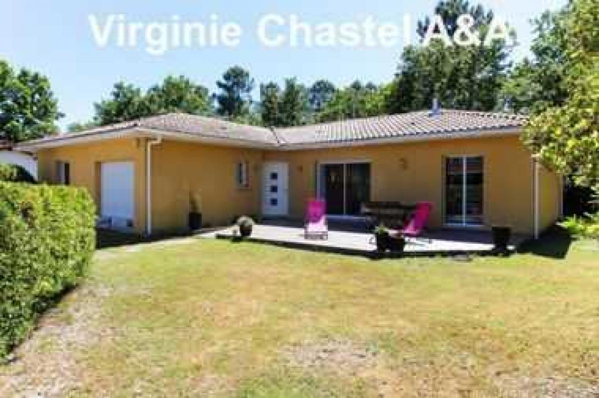 Picture of Home For Sale in Marcheprime, Aquitaine, France