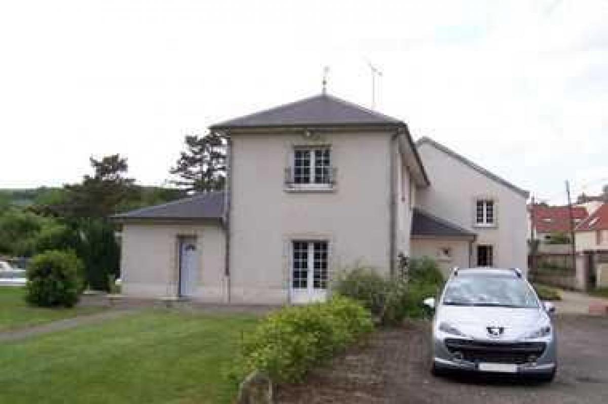Picture of Home For Sale in Courville, Centre, France