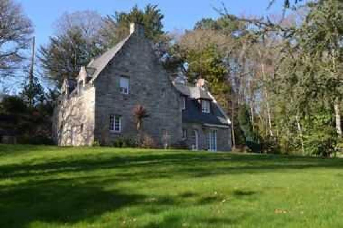 Picture of Home For Sale in Caudan, Bretagne, France