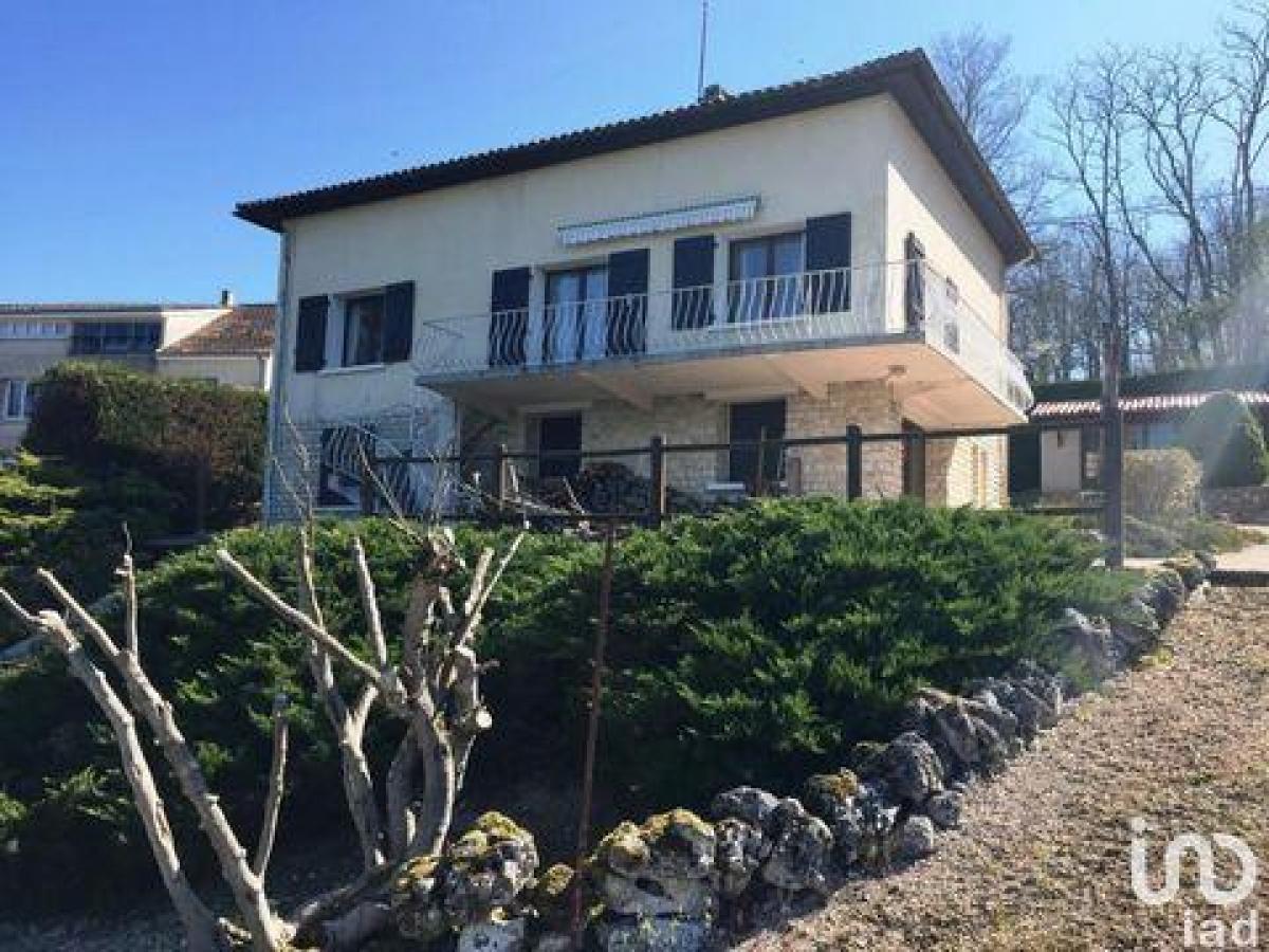 Picture of Home For Sale in Lisle, Centre, France