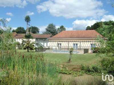 Home For Sale in Navarrenx, France