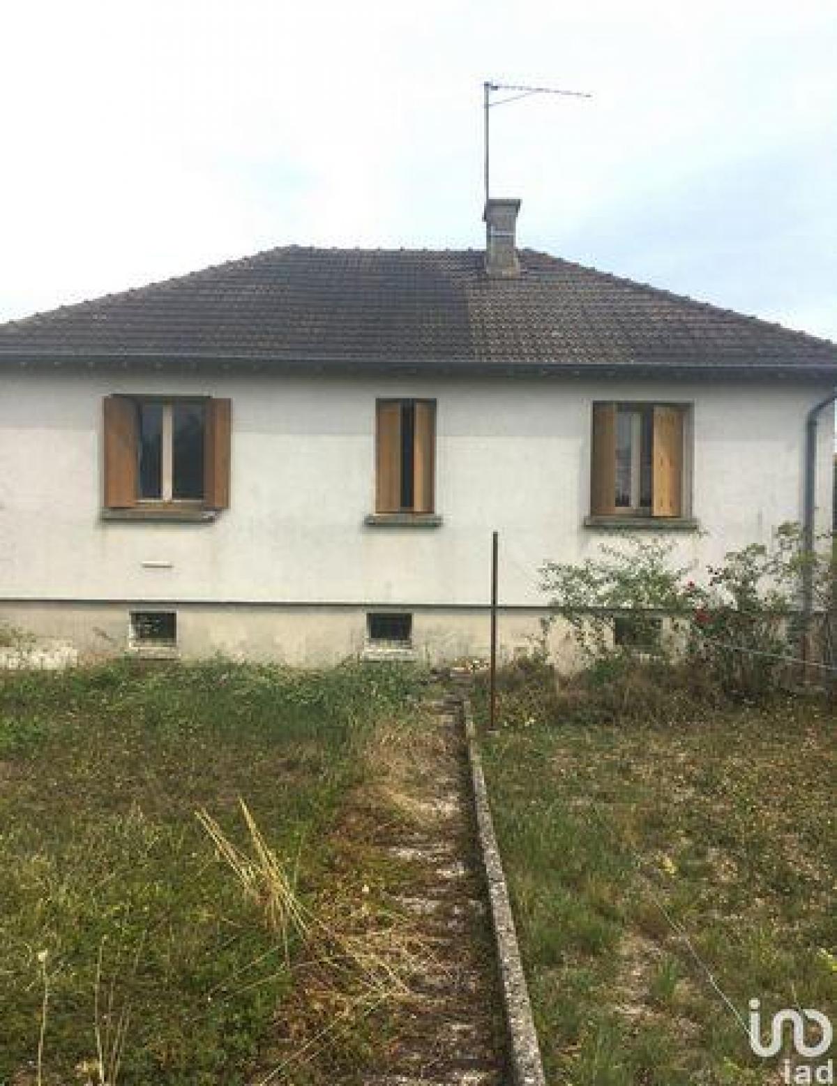 Picture of Home For Sale in Migennes, Bourgogne, France