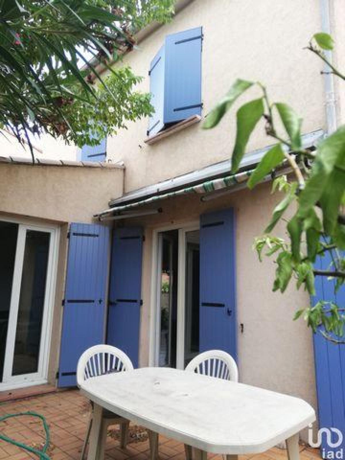 Picture of Home For Sale in Avignon, Provence-Alpes-Cote d'Azur, France