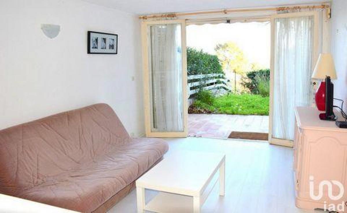 Picture of Condo For Sale in Le Lavandou, Provence-Alpes-Cote d'Azur, France