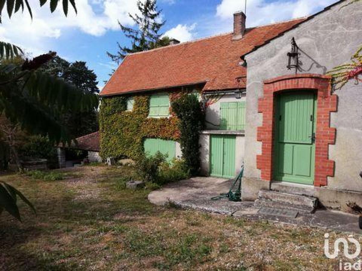 Picture of Home For Sale in Courcelles, Bourgogne, France