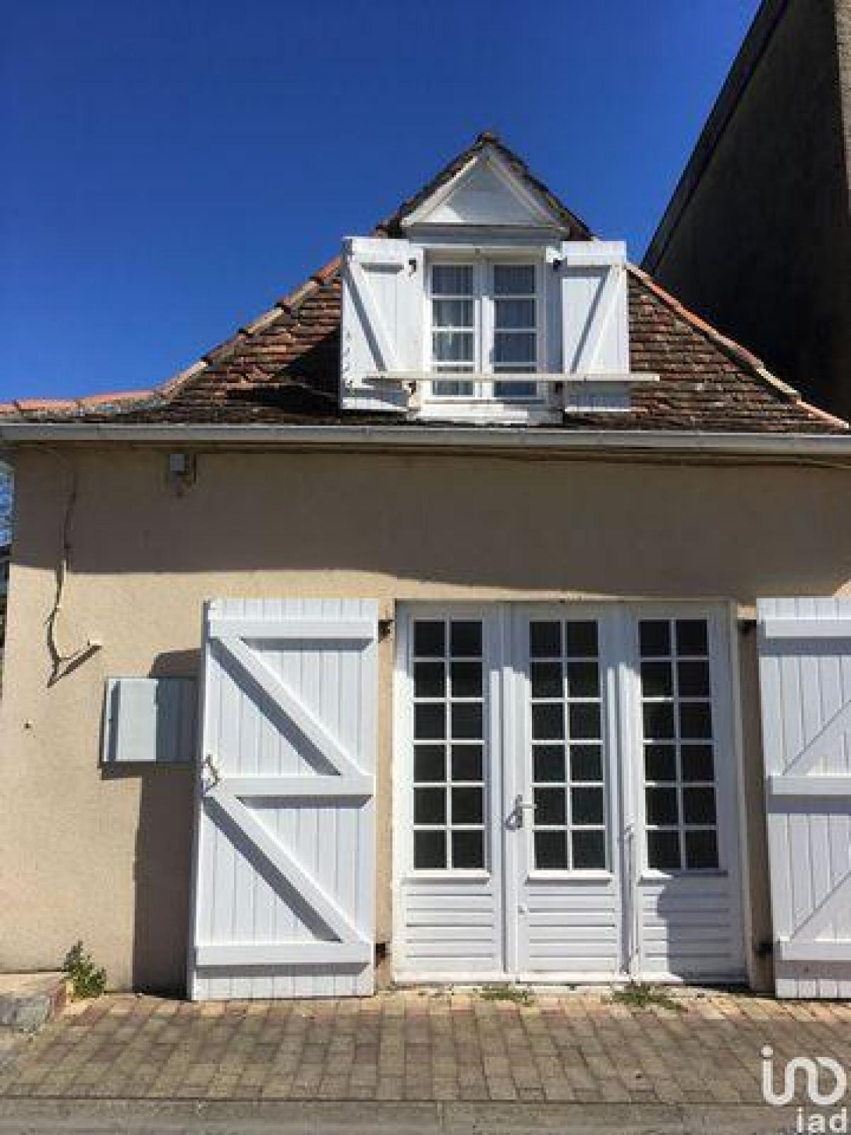 Picture of Home For Sale in Orthez, Aquitaine, France