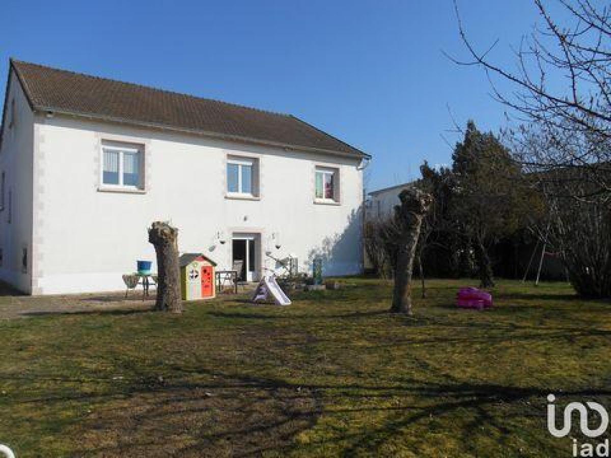 Picture of Home For Sale in Yzeure, Auvergne, France