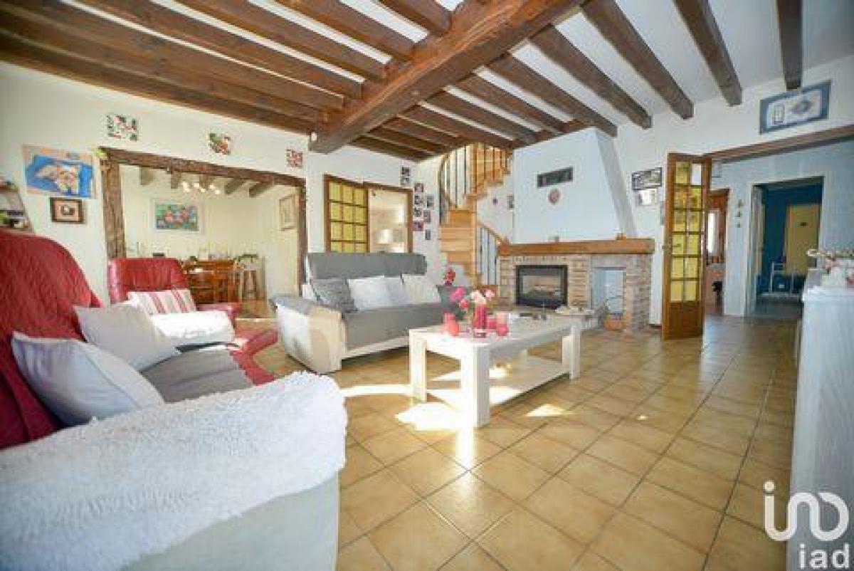 Picture of Home For Sale in Tarnos, Aquitaine, France