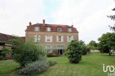 Home For Sale in Beauvais, France