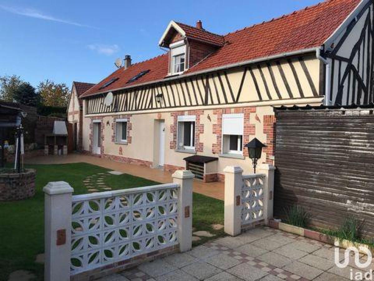 Picture of Home For Sale in Beauvais, Picardie, France