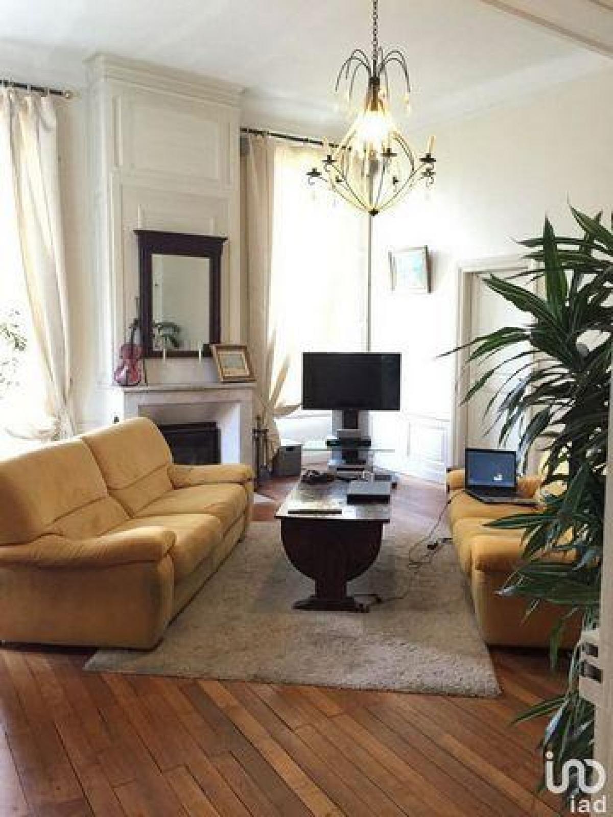 Picture of Condo For Sale in Sens, Bourgogne, France