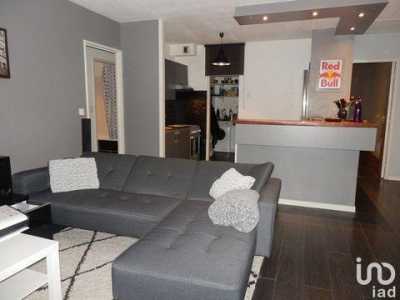 Condo For Sale in Floirac, France