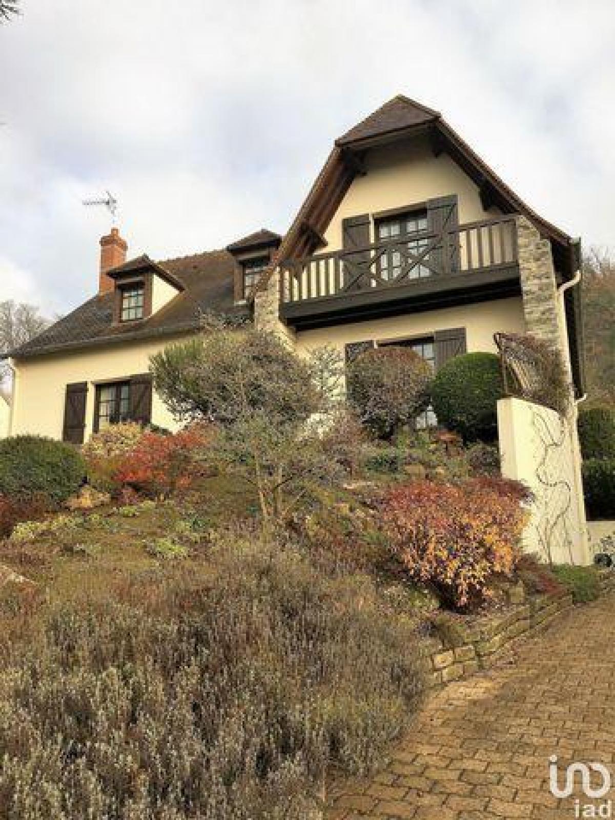 Picture of Home For Sale in Bienville, Lorraine, France