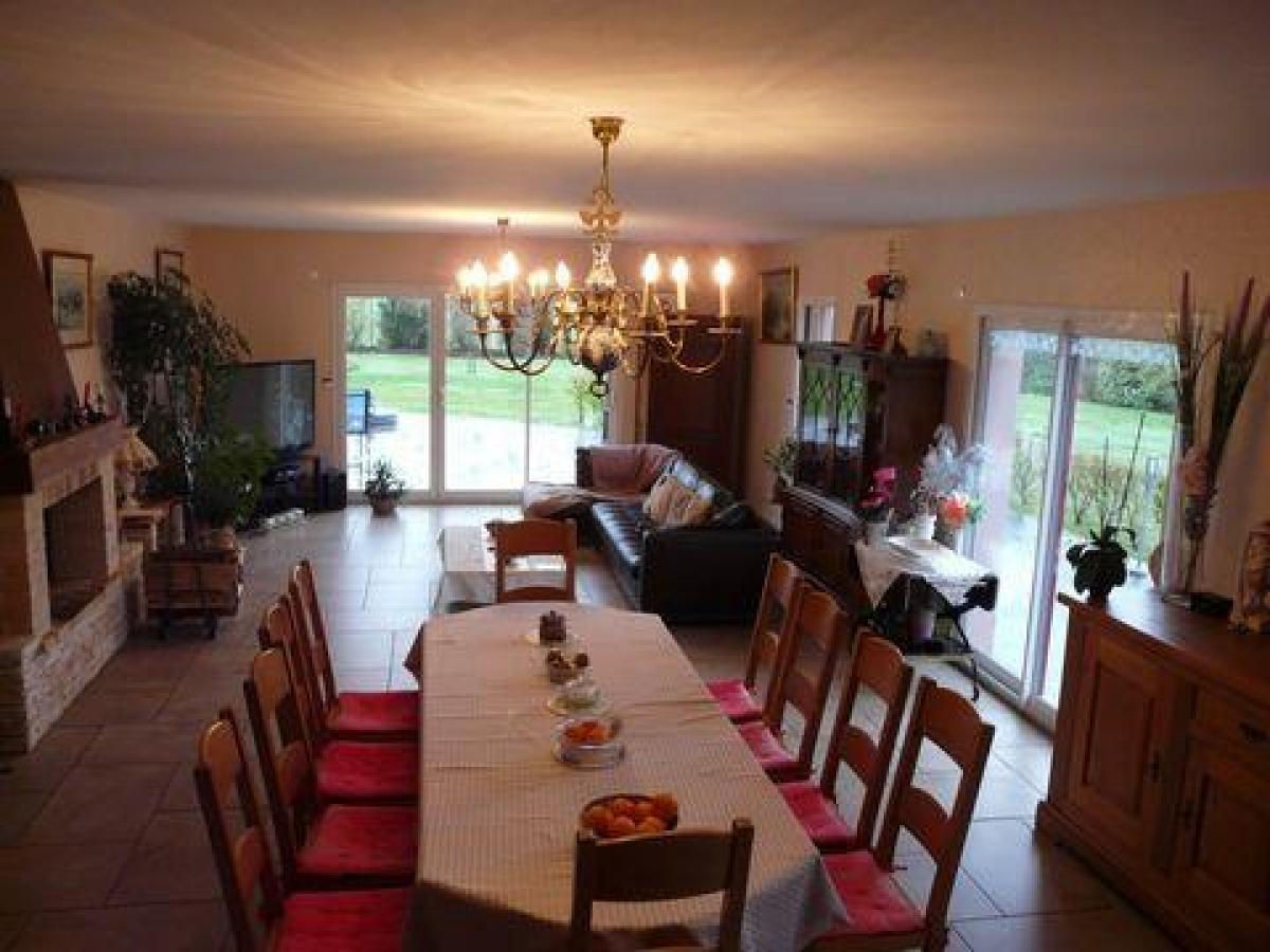 Picture of Home For Sale in Ault, Picardie, France
